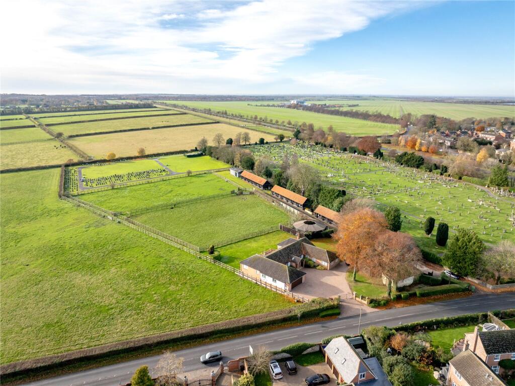 Additional image 7 of Dullingham Road, Newmarket, Suffolk