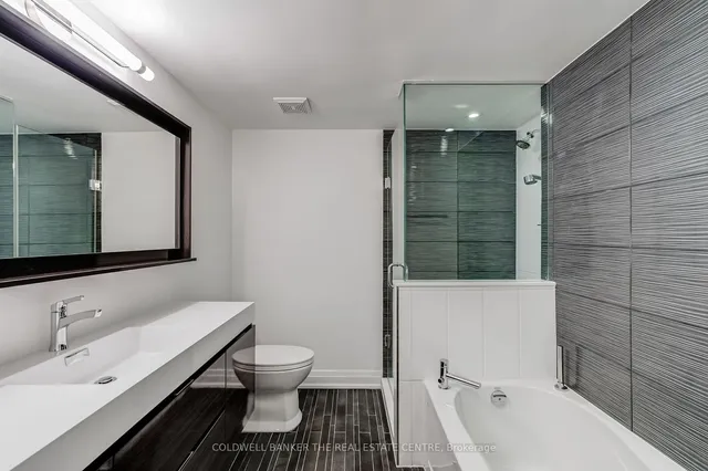 Additional image 10 of 99 Harbour Sq Unit 706