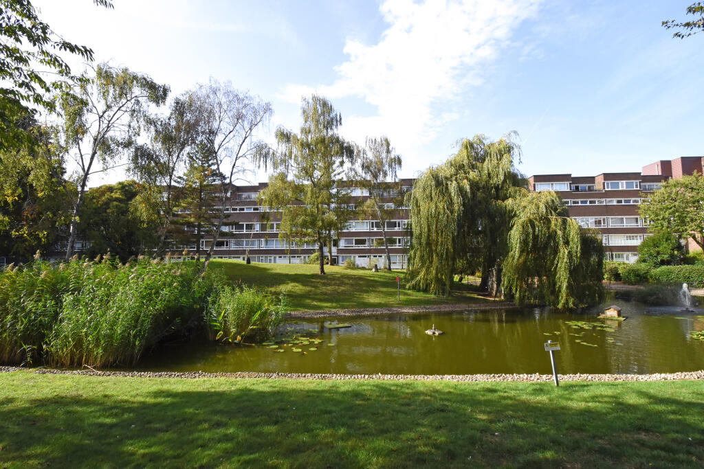 Additional image 4 of Handel Lodge, Fair Acres, Bromley, Kent, BR2