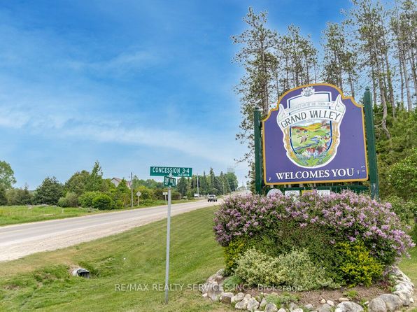 Primary image of 75 Main St S, Grand Valley, ON L9W 5S8