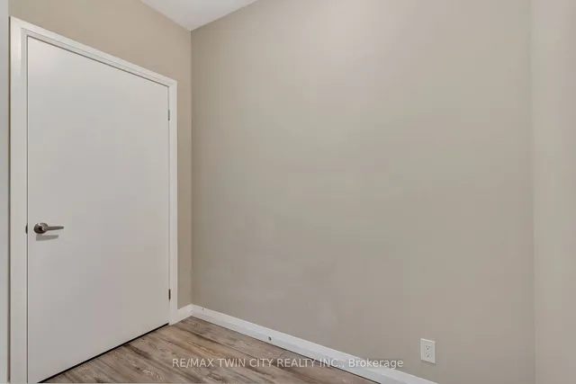 Additional image 16 of 104 Garment St Unit 906