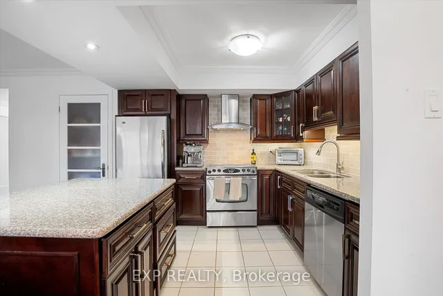 Additional image 6 of 63 St Clair Ave Unit 605