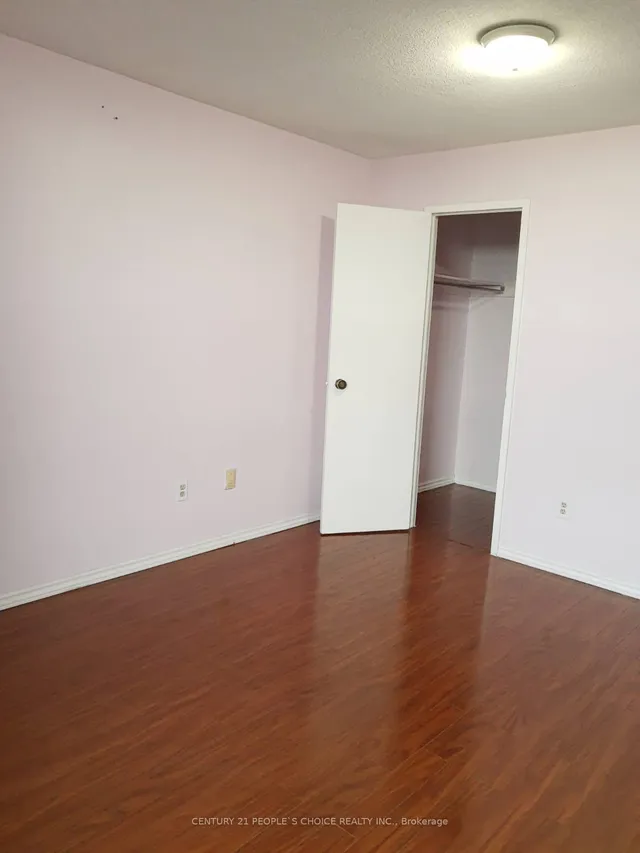 Additional image 15 of 15 Kensington Rd Unit 1405