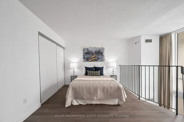 Additional image 27 of 25 Maitland St Unit 1202