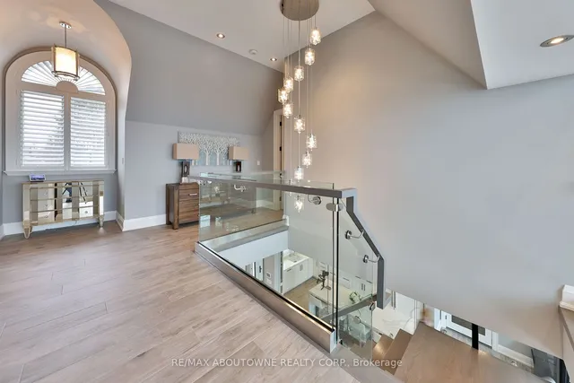 Additional image 18 of 3188 Lakeshore Rd