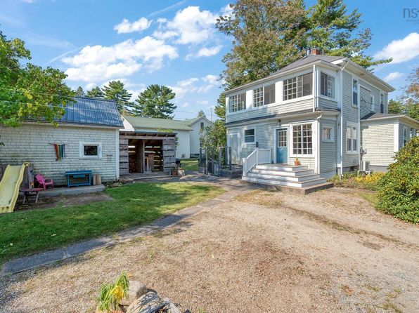 Additional image 3 of 75 Clairmont St, Mahone Bay, NS B0J 2E0