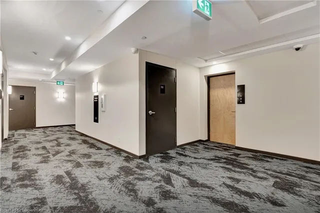 Additional image 8 of 104 Garment St Unit 906