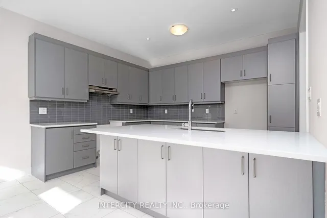 Additional image 11 of 18 Kessler Dr