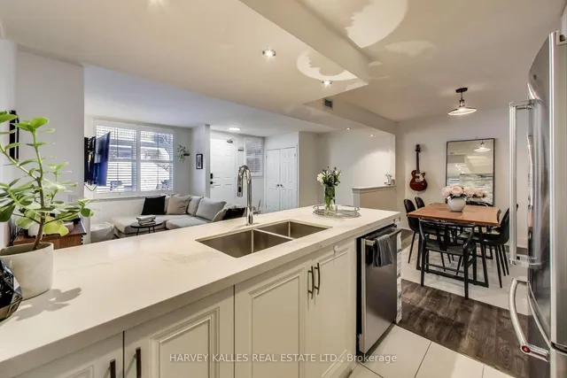 Additional image 12 of 85 Lillian St Unit 10