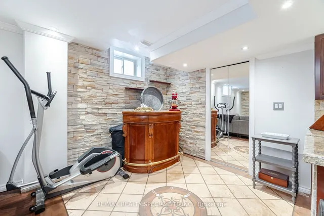 Additional image 28 of 491 Orange Walk Cres