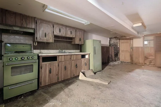 Additional image 18 of 734 Adelaide St