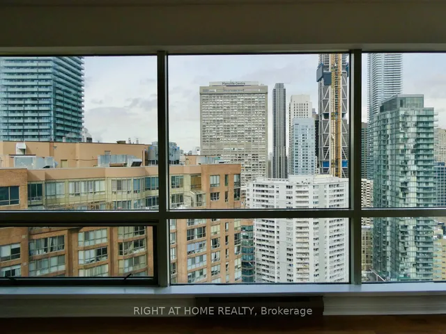 Additional image 14 of 1001 Bay St Unit 3104