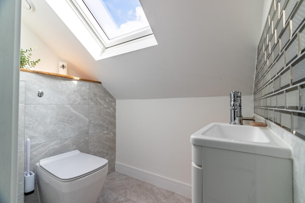 Additional image 14 of Pondfield Crescent, St. Albans, Hertfordshire, AL4