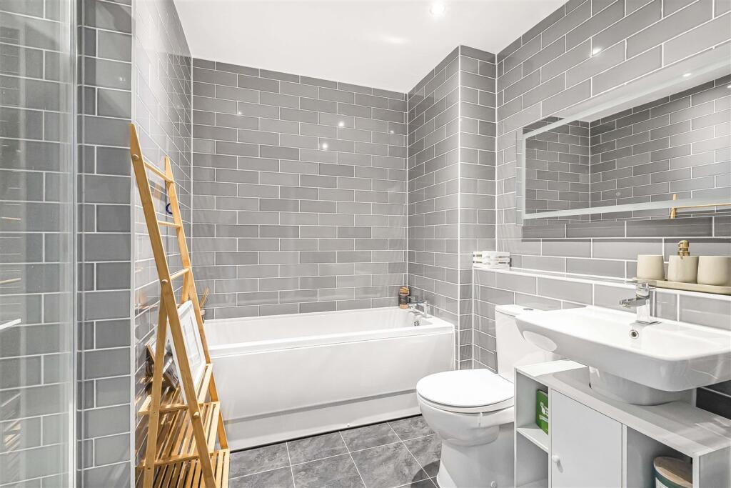 Additional image 15 of Renard Way, Trumpington