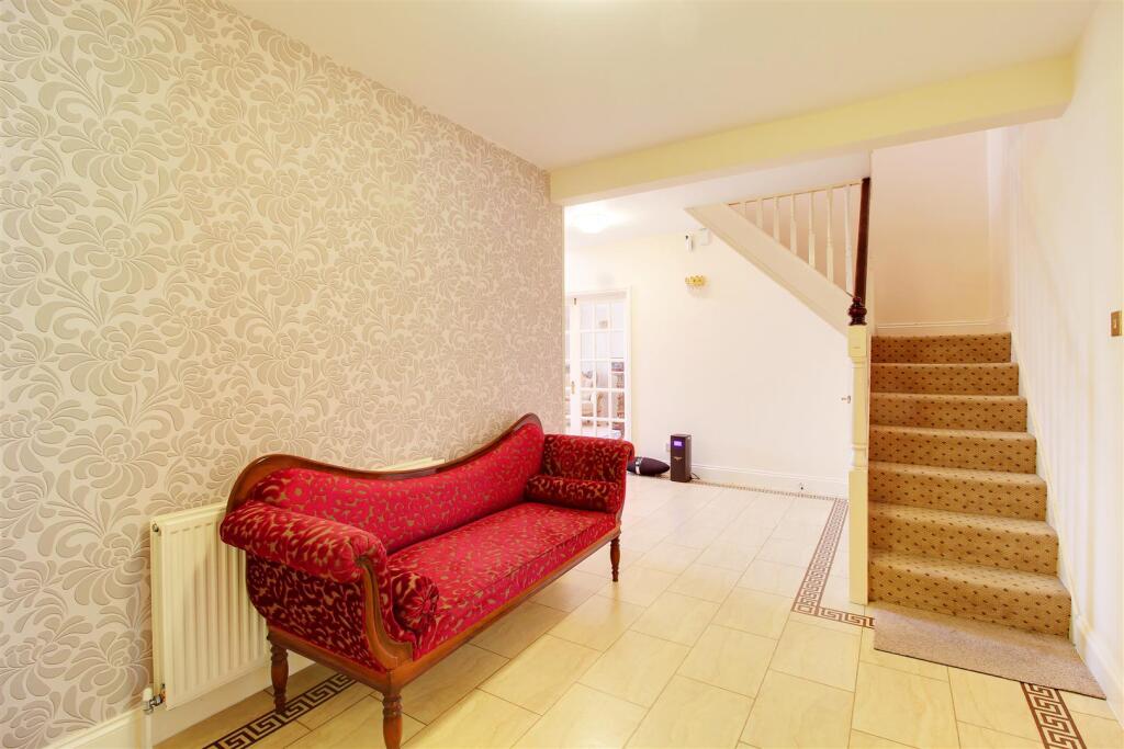 Additional image 23 of Mymms Drive, Brookmans Park, Hatfield