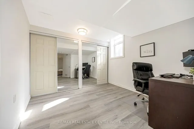 Additional image 36 of 468 Trudeau Dr