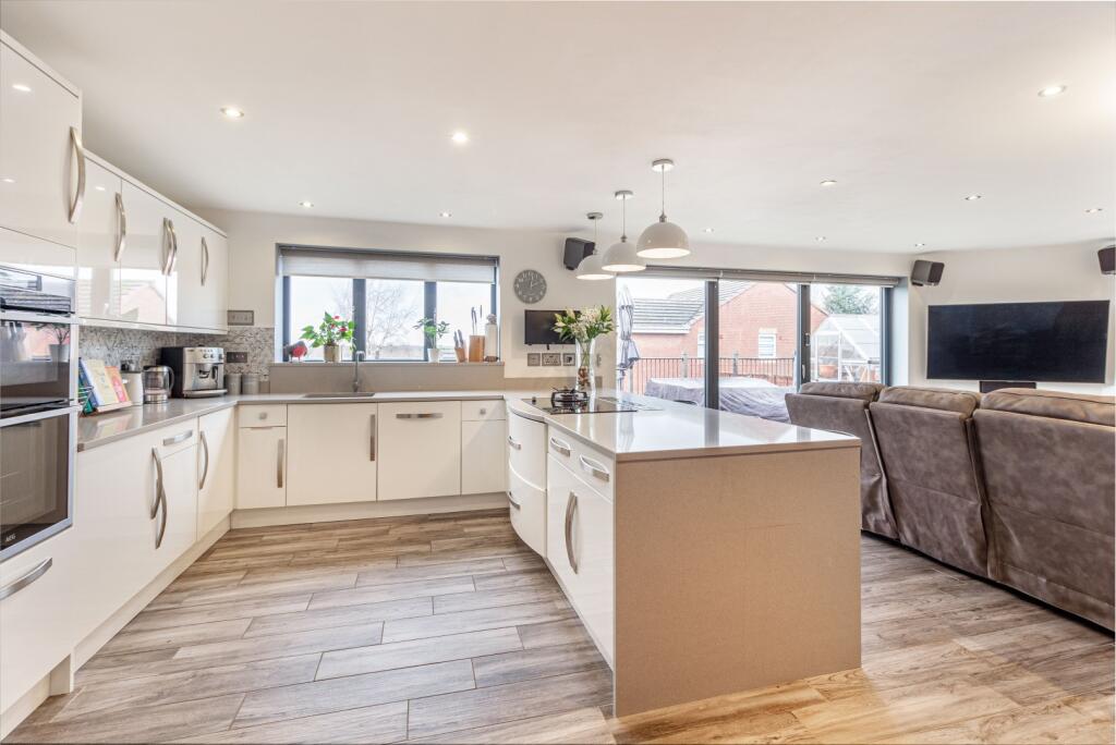 Additional image 34 of Katmandu Road, Bromsgrove B60