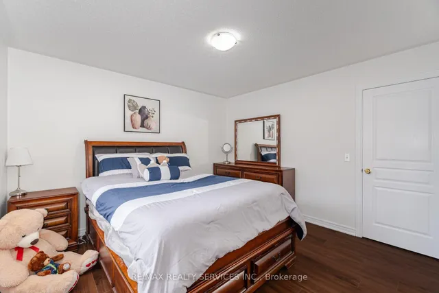 Additional image 38 of 71 Vanderpool Cres