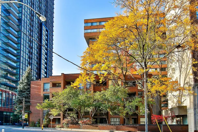 Additional image 21 of 15 Mcmurrich St Unit 401