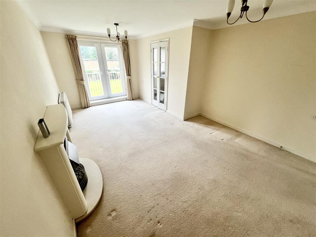 Additional image 13 of Stratford Road, Hall Green, Birmingham