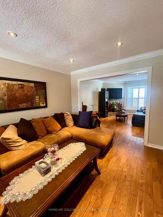 Additional image 6 of 31 Whiteway Crt