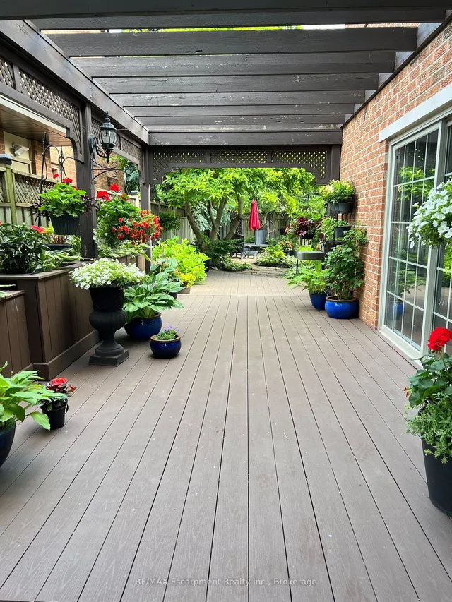 Additional image 40 of 1396 Golden Meadow Tr