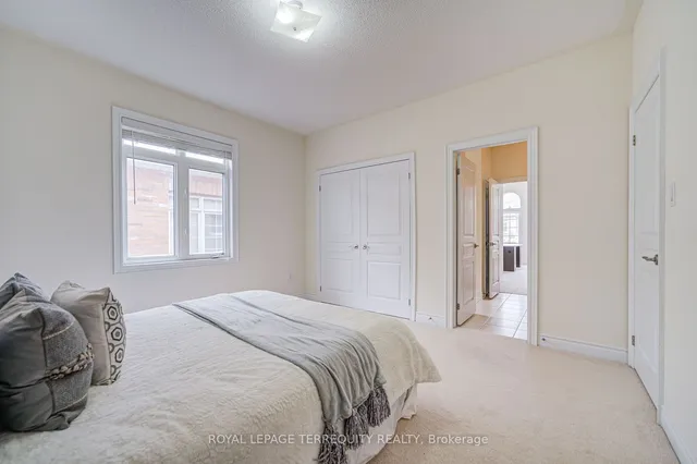 Additional image 31 of 32 Mistyglen Cres