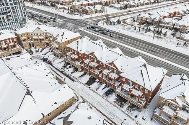 Additional image 43 of 525 Dundas St East