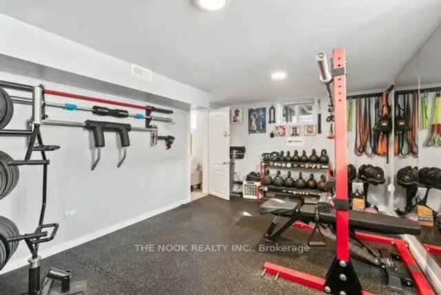 Additional image 27 of 81 Sharpe St