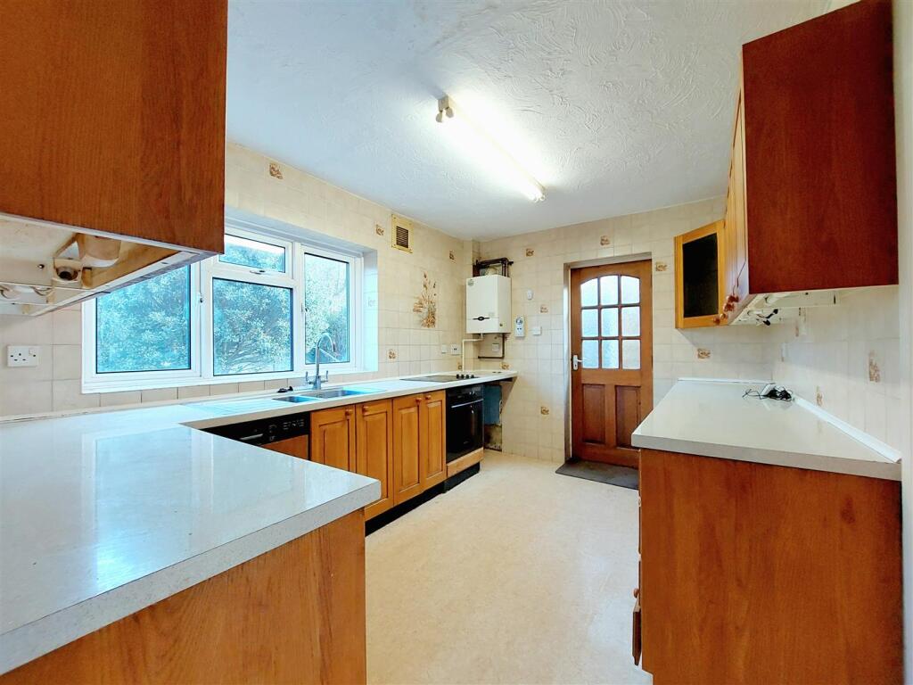 Additional image 3 of Chyngton Way, Seaford