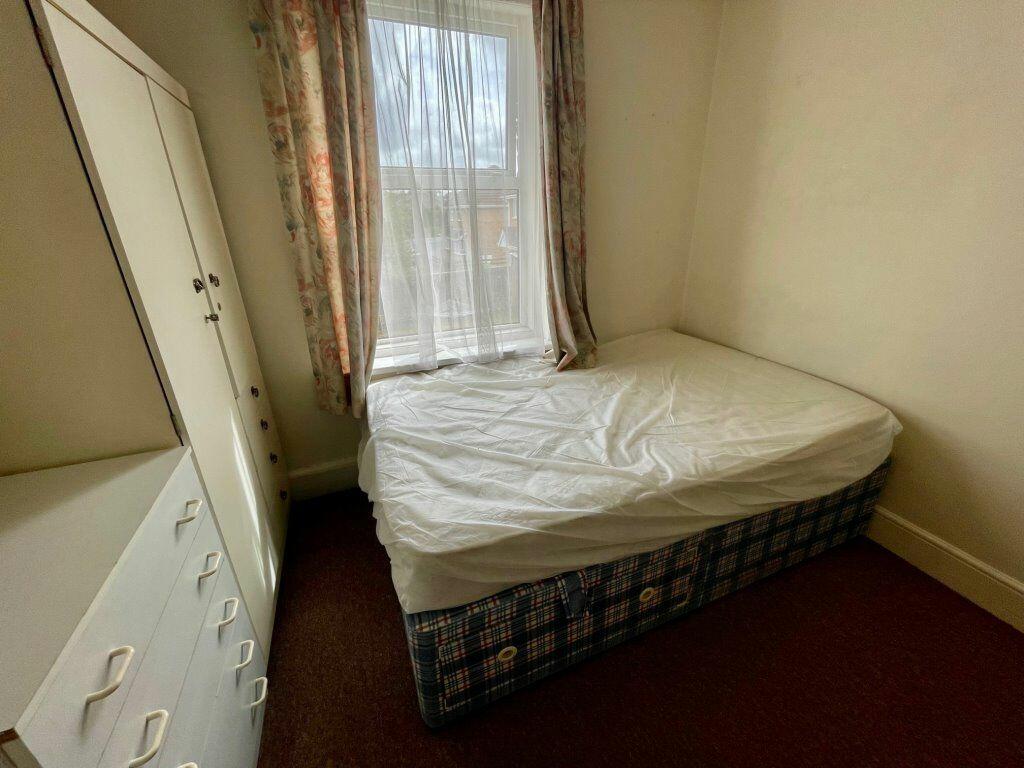 Additional image 7 of FOUR DOUBLE BEDROOM DETACHED HOUSE, WINTON P03607