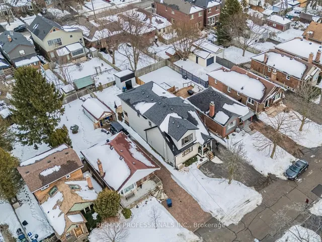 Additional image 34 of 35 Tenth St