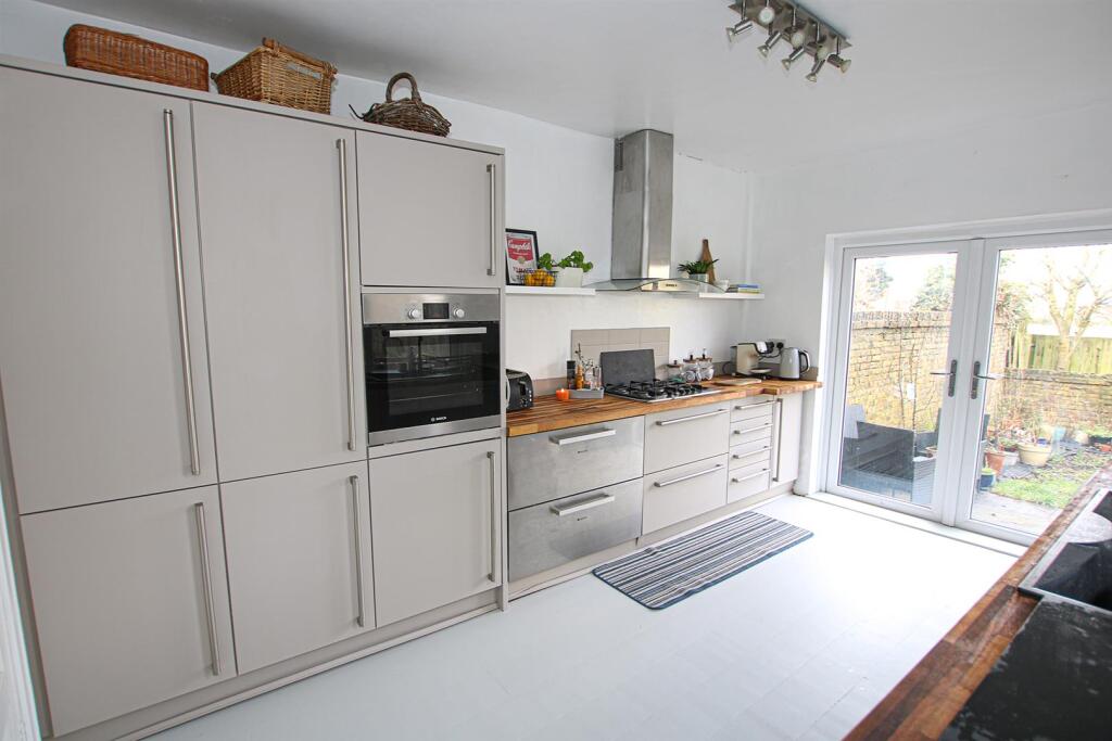 Additional image 7 of High Street, Newmarket