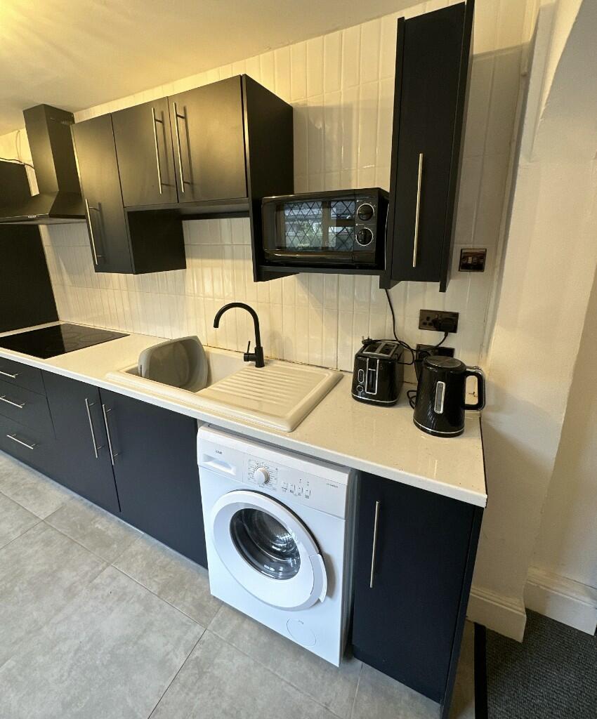 Additional image 17 of Mostyn Road, Birmingham, B16 - ALL BILLS INCLUDED!