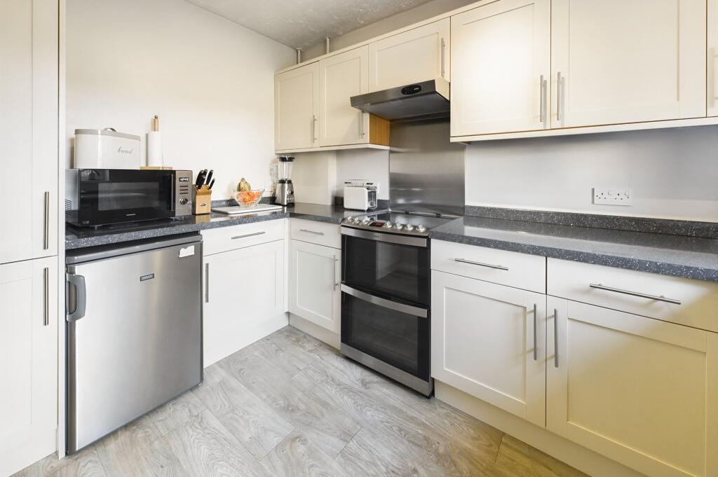 Additional image 7 of Coltsfoot Close, Cambridge