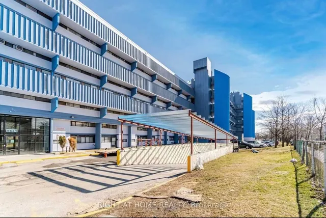 Additional image 30 of 4673 Jane St Unit 621