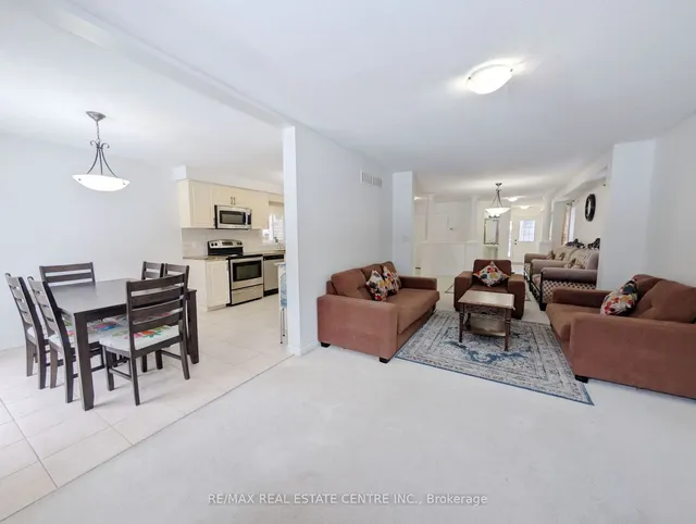 Additional image 16 of 434 Woodbine Ave