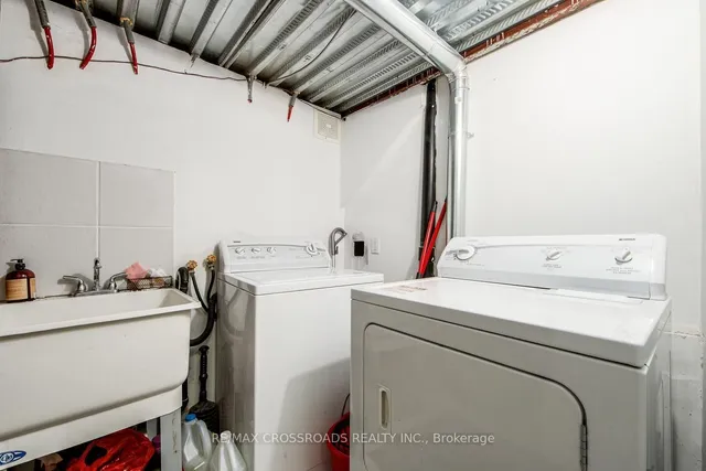 Additional image 31 of 114 Tisdale Ave