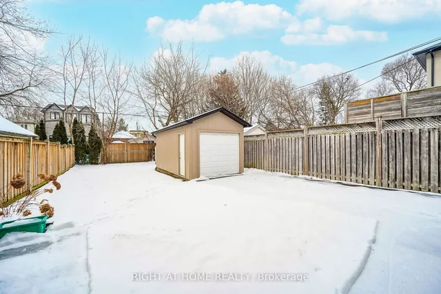 Additional image 26 of 1380 Woodbine Ave