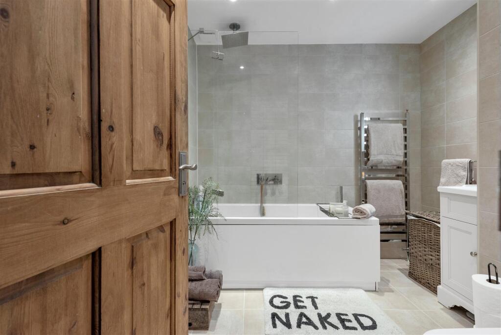 Additional image 8 of Marquis Lane, Harpenden