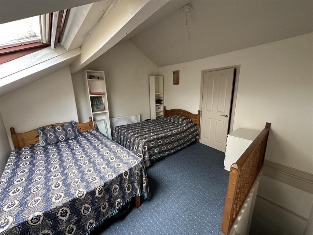 Additional image 19 of Selborne Grove, Keighley