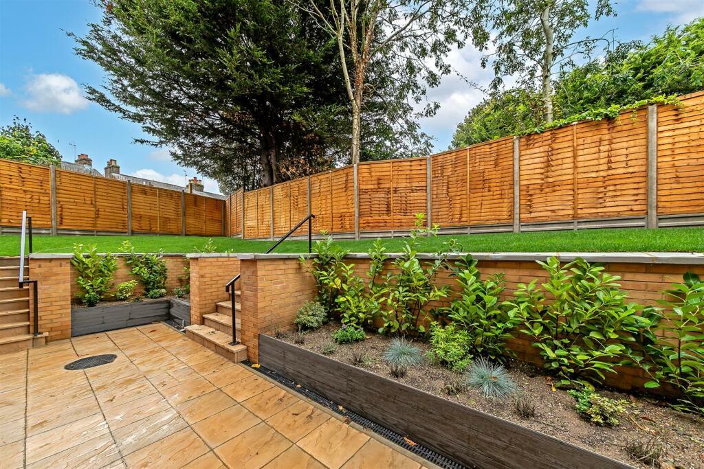 Additional image 14 of The Hill, Wheathampstead, St Albans, AL4