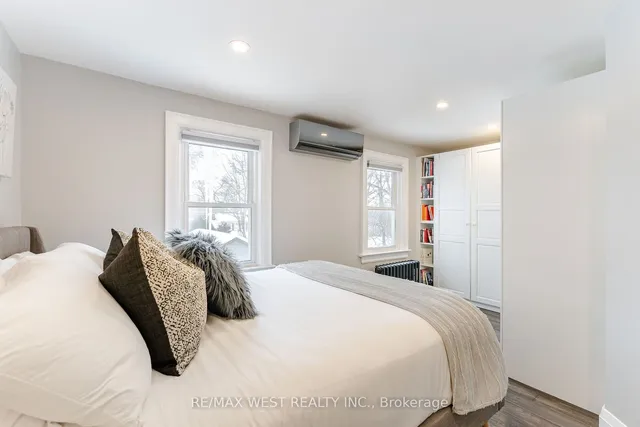 Additional image 19 of 17 Branch Ave