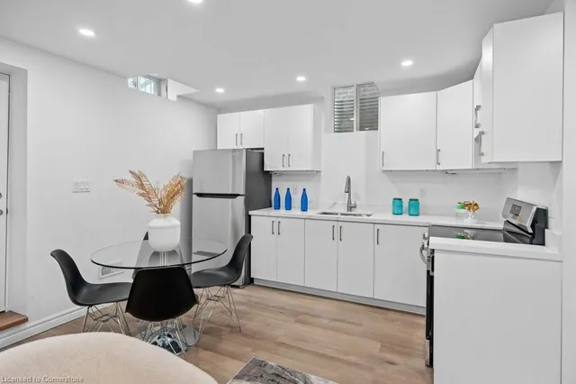 Additional image 35 of 3405 Mosley Gate