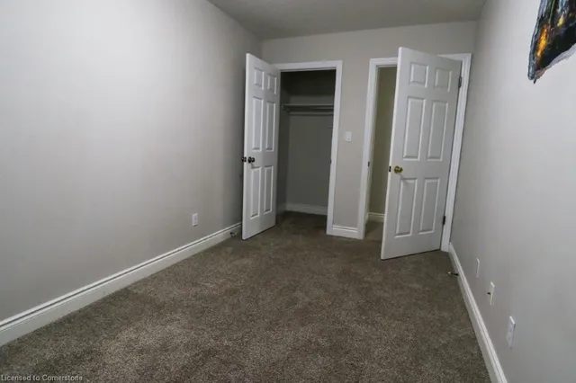 Additional image 13 of 38 Howe Dr Unit 3A