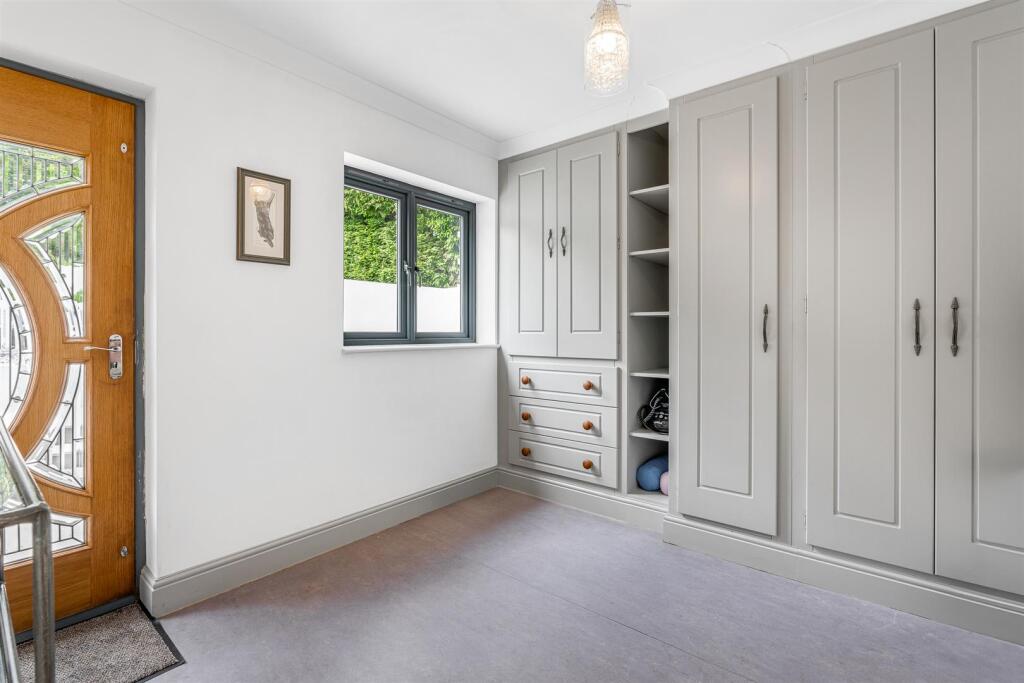 Additional image 16 of Harmer Green Lane, Welwyn