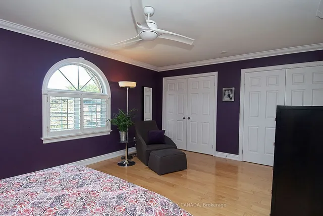 Additional image 32 of 1019B College St