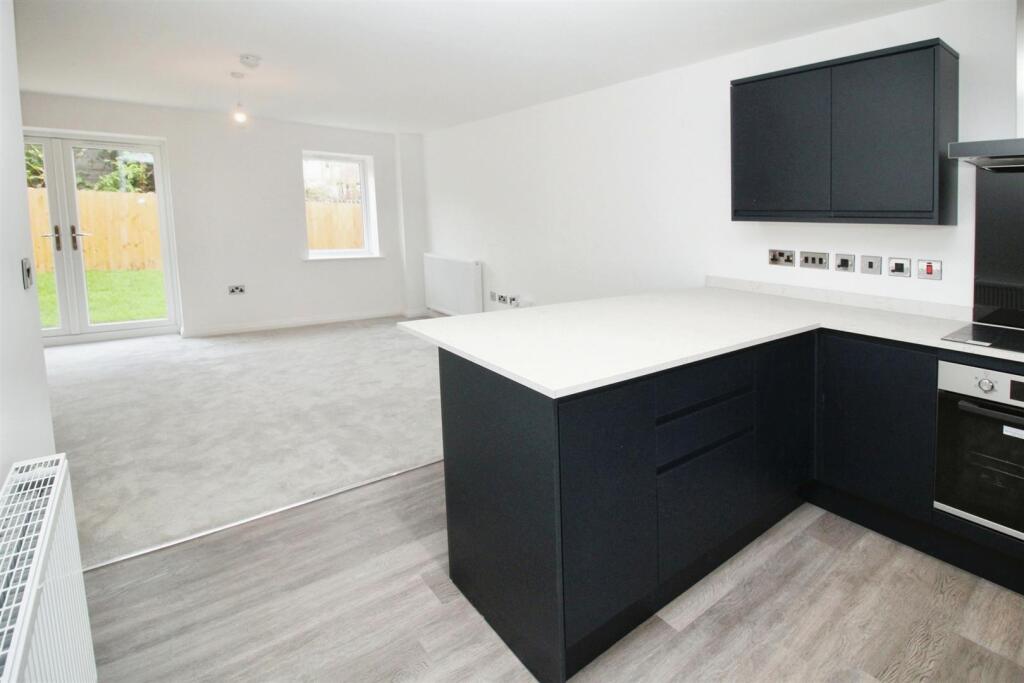 Additional image 6 of Victoria Road, Bradford, BD2 2DJ