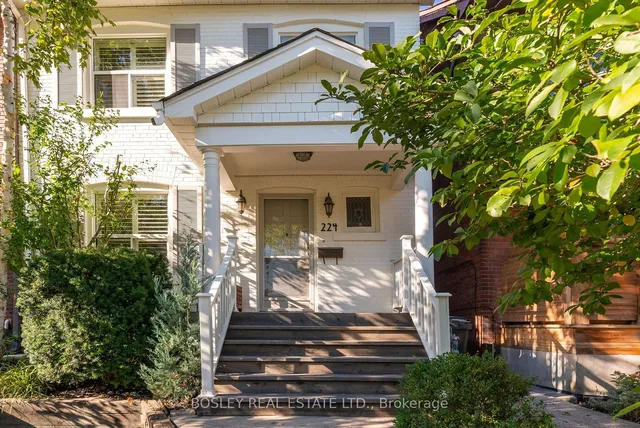 224 Roselawn Ave
