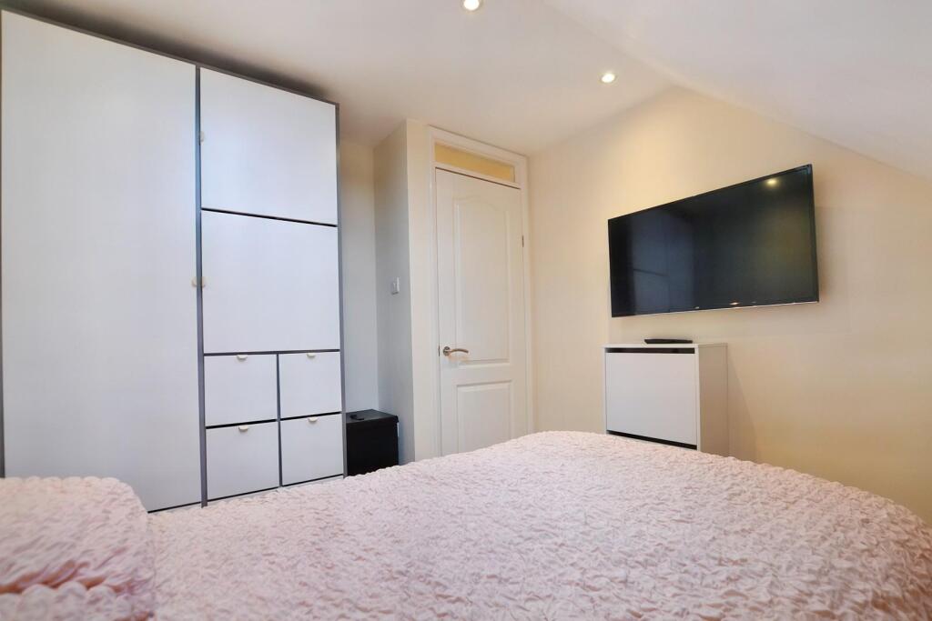 Additional image 4 of Fernsteed Road, Bristol